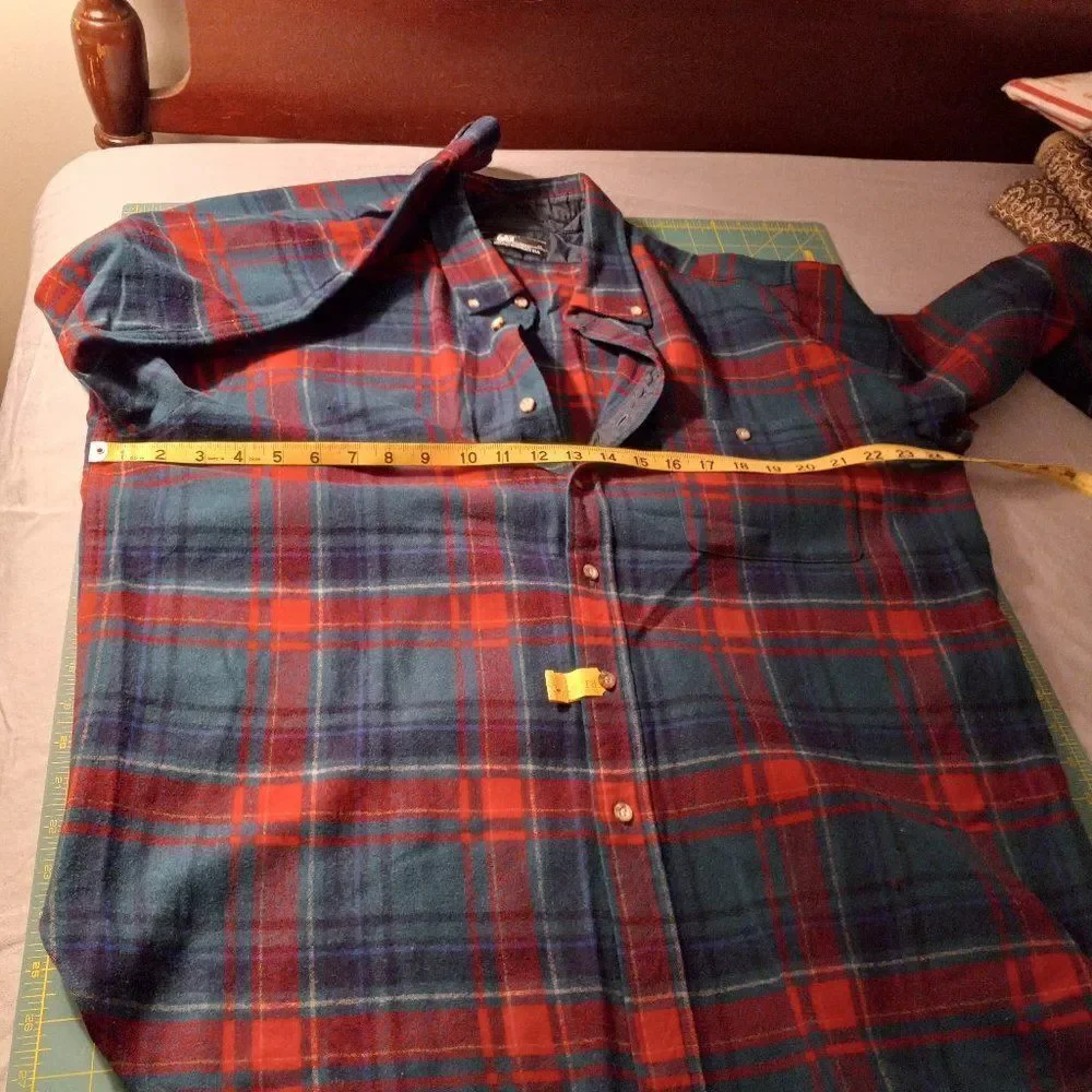 Lobo by Pendleton  - Picture 4 of 7